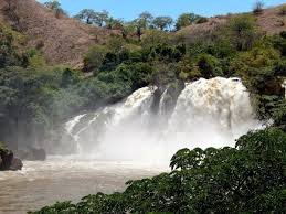 💦 Explorando a Cachoeira do Binga – Kwanza Sul